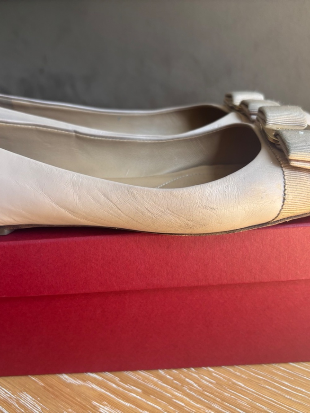 Salvatore Ferragamo Varina Nude/Tan Calf Leather Ballet Flats 37 (US 7) - Picture 5 of 12